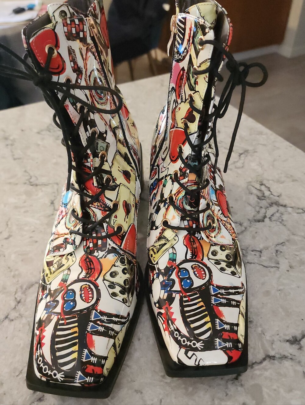 Bold & Beautiful Pop-Art Boots Size 10 - Picture 6 of 10